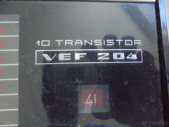 staré těžké sovětské rádio VEF 204 - 2
