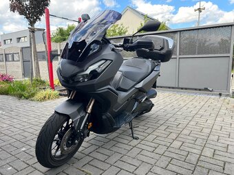 Honda ADV 350 - 2