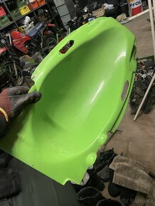 Kawasaki ZX7R - 2