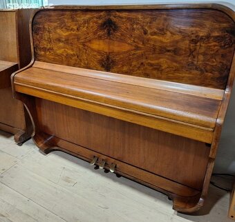 Piano klavír - 2