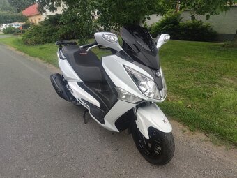 SYM GTS 300i ABS - 2