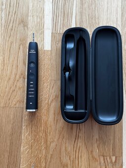 Zubní kartáček Philips Sonicare HX993B - 2