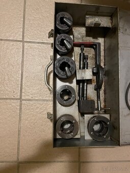 Elektrický závitořez - 2