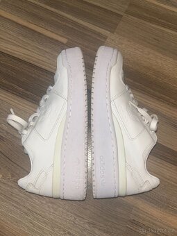 Adidas Originals bílé dámské - 2