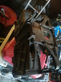 Drzak baterie vw golf octavia 1 bora - 2