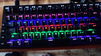 mechanická herní klávesnice DELUX - 2