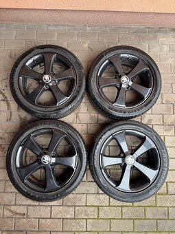 Orig. Zimní vw alu kola R17 205/50/17 - 2