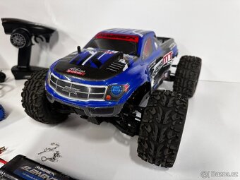 RC auto Maverick Strada MT 4WD RTR 1:10 + profi nabíječ - 2