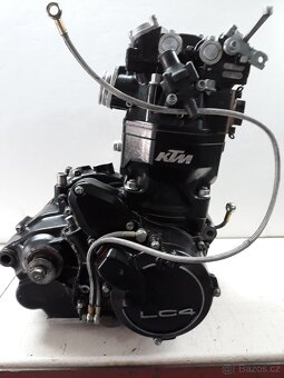 KTM LC4 640 - 620 MOTOR - 2