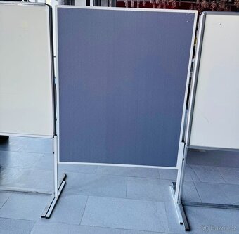 Textilní nástěnka na stojanu - 2