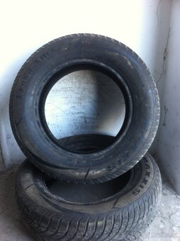 Zimní Pneu 215/65R16 - 2