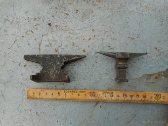 kovadlinky malé historické - 2