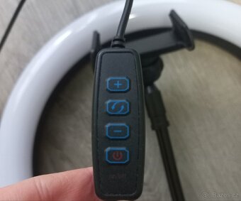 Stmívatelné kruhové světlo - 2