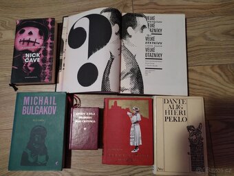 Knihy, cena dohodou - 2