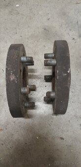 Rozšiřovací podložky 5x112 - 2