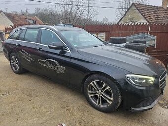 Mercedes Benz W213 E 220d Facelift Rok 2021 143 kW - 2