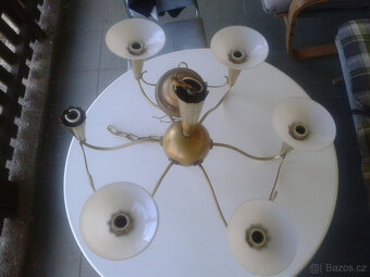 Starožitny lustr - 2