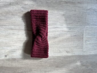 Nová bordo čelenka tchibo - 2