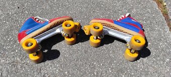 Dvouřadé kolečkové celokožené brusle LICO - 2