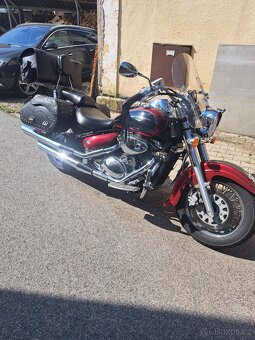 Suzuki Intruder 800 - 2