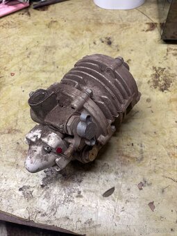 Regulátor tlaku Tatra - 2