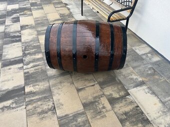 Dřevěny sud - 2