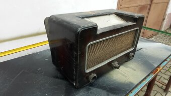 Retro rádia . - 2