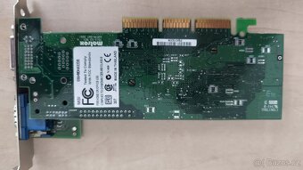Grafická karta Matrox a zvuková karta SB live - 2