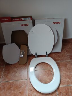 WC prkénko - 2