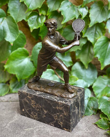 Bronzová socha soška Tenista tenis - Milo - 2