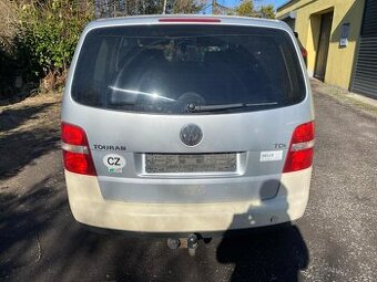 Volkswagen Touran 1.9 tdi 74kw 6Q -BRU - 2
