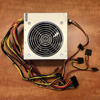 P: 350W ATX zdroj Chieftec iArena GPB-350S - 2