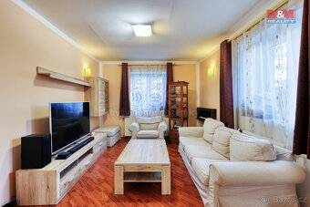 Prodej dvougeneračního rodinného domu, 140 m², Lojovice - 2