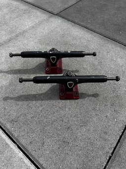 Skateboard truck independent - 2