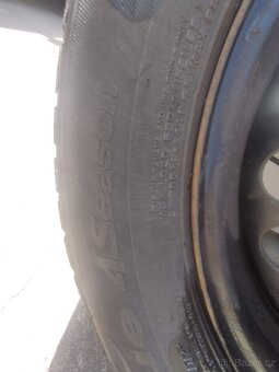 Pneu s plech disky, 215/60/16 - 2