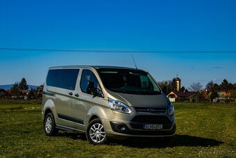 Ford Tourneo Custom 2.2 TDCi 125k Titanium L1H1 - 2