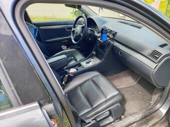 Audi A4 2,5 d - 2