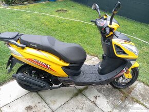 Skútr Yuki metrix 125i - 2