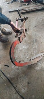 Prodám mechanickou okopávačku - 2