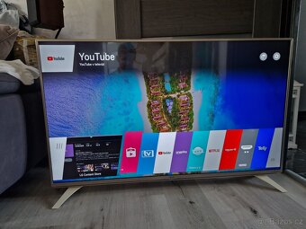 Smart UltraHD TV LG 49UF6907 - 2