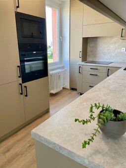 Prodej krásného bytu 3+kk po rekonstrukci,  Nymburk - 2