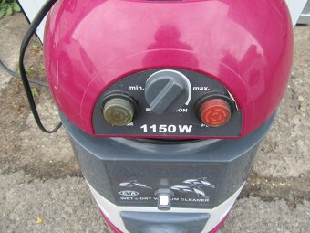 Nabízím vysavač Eta Atlantic. Motor je plně funkční. Jen n - 2