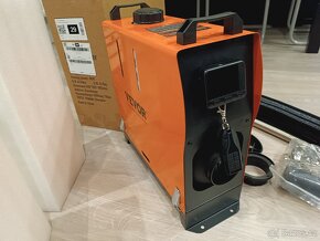 Nezávislé naftové topení Vevor 8kw - 2
