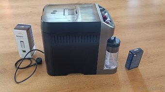 Automatický kávovar De'Longhi Magnifica Plus ECAM320.70TB - 2