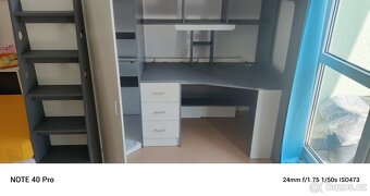 Dětská postel se skříň a psacím stolem - 2