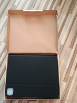 iPad pouzdro z klávesnicí - 2