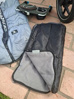 Thule Urban Glide 2 vč. bohatého příslušenství - 2