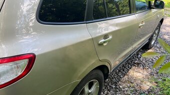 Hyundai Santa Fe 2.2 114kw, 4x4, Tažné - 2