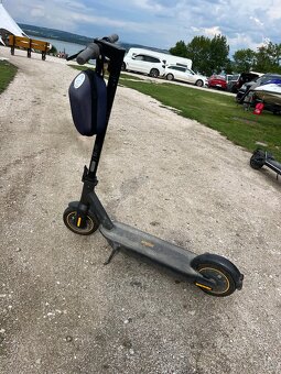 Elektrokoloběžka segway ninebot - 2