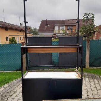 prodám skříň s akváriem - 2